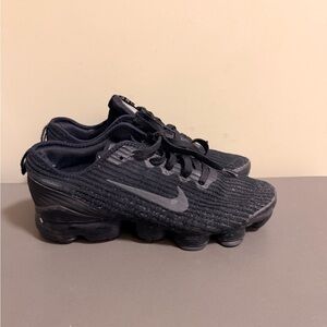 Youth Boys Nike VaporMax FlyKnit 3 Triple Black Athletic Shoes